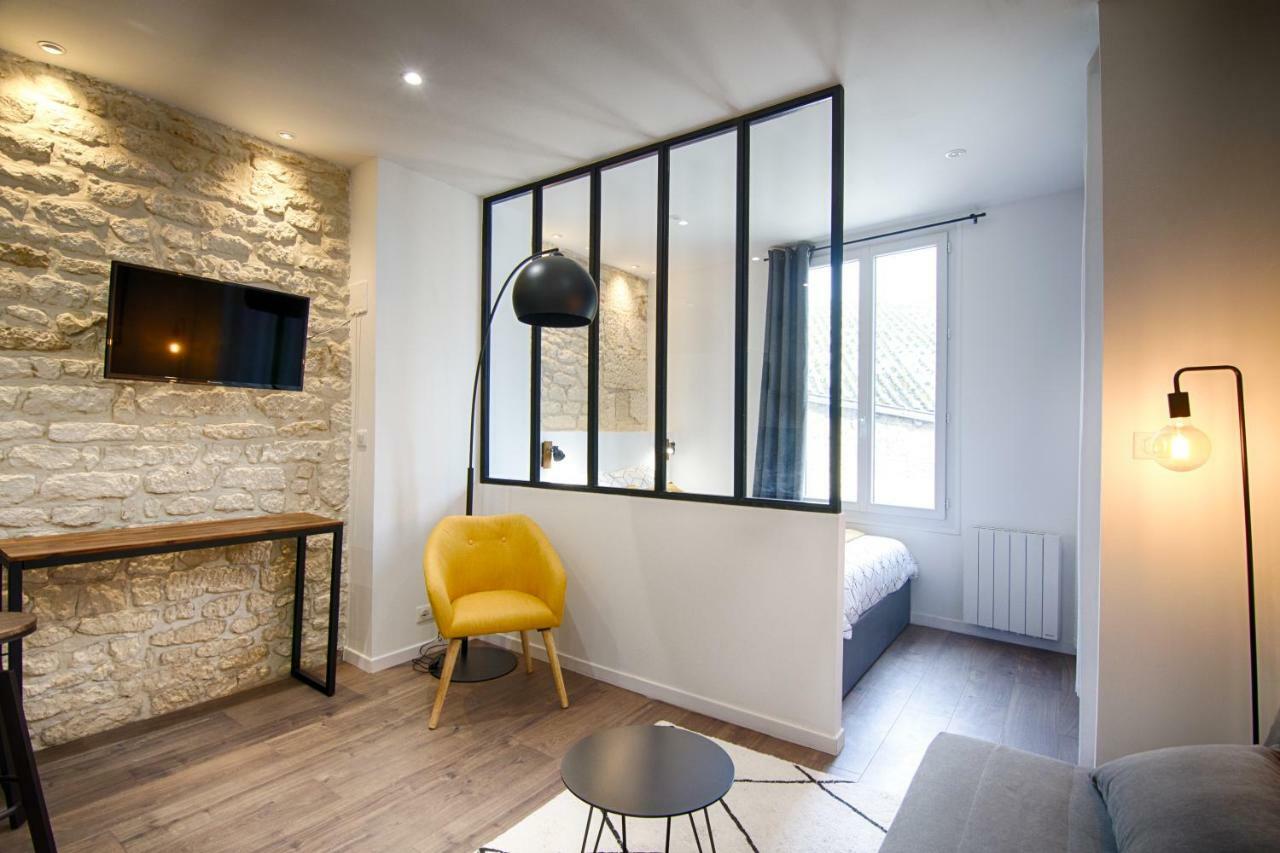 Mon Loft Niortais - Le Petit Roc Daire Dış mekan fotoğraf